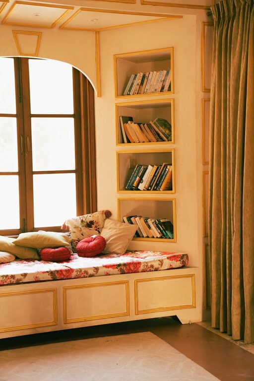 Simple Ways to Create a Cozy Reading Nook in Your Home
