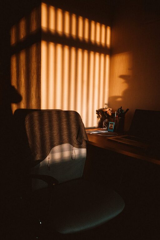 Tips for Creating a Cozy and Inviting Home Workspace